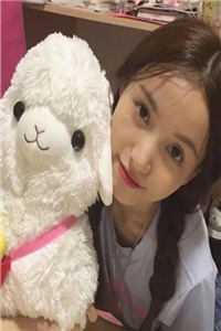 失忆后，死对头竹马把我宠上天