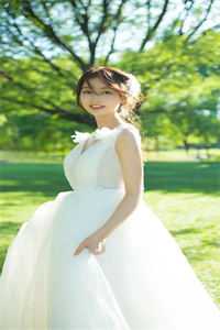 女神虐我心？转身抱上偏执青梅
