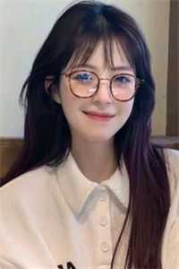 废材被封帝后，咋王朝出现盛世了？