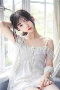 开局女帝为师，我出师便天下无敌