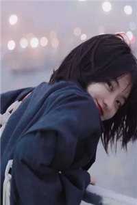 女鬼索命，被我丢下12楼