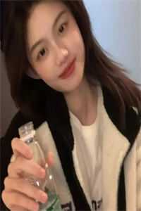 浑身穿名牌，你管这叫外卖大哥？