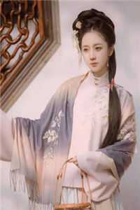 身边人都重生后，我成了团宠男主
