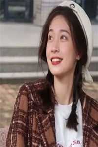 开局绑系统，高冷班花为我倾倒
