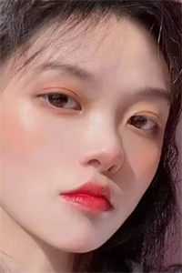 改嫁疯批太子，清冷美人她艳翻东宫