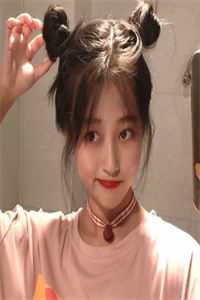 开局闪婚真豪门，一路躺平成团宠
