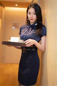 惨死炮灰？真千金洗劫财宝军婚了