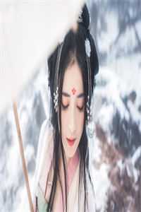 玄幻：三尺青锋见诸天