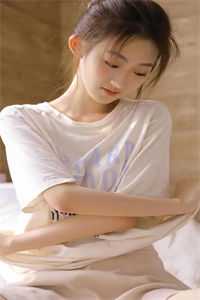 八年抵不过天降，清冷女神转身不爱了