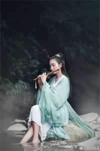 觉醒记忆后，我成了天地至尊