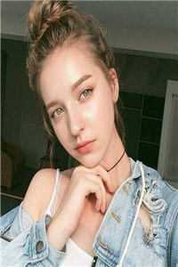 离婚吧，别耽误我成女首富