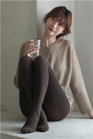 他给他的新女友