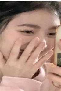 皇后重生要离宫，太子殿下红眼失控