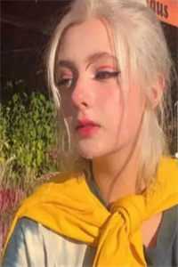 我，妙龄女神经，开局神级修罗场