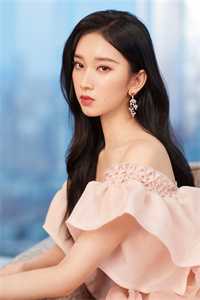 闪婚后，玄学大佬和富豪he了