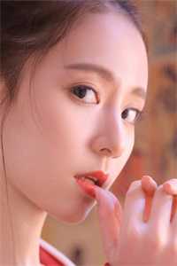 退婚世子后，她改嫁朝中摄政王