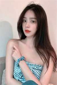 侯府嫡女被读心，炮灰全家杀疯了