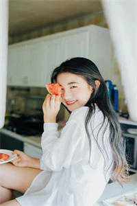 我一小小妾室，惊艳了侯爷很合理吧