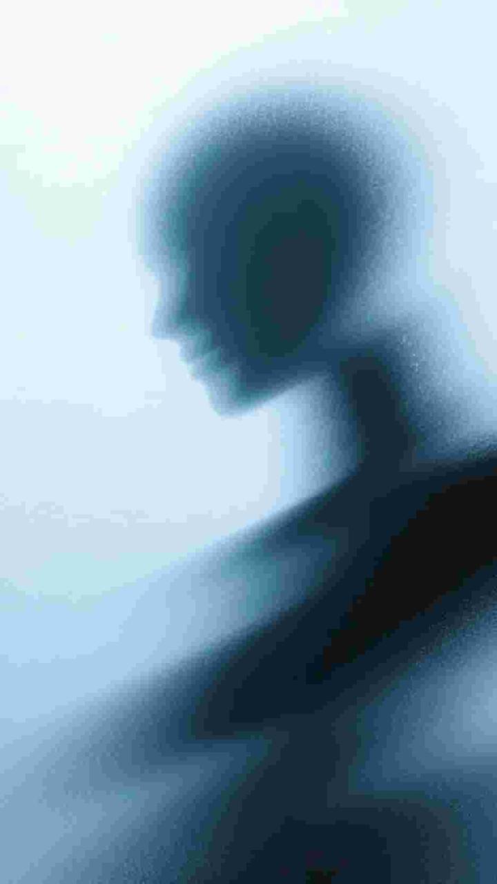 重生后，我笑看女友和竹马自寻死路